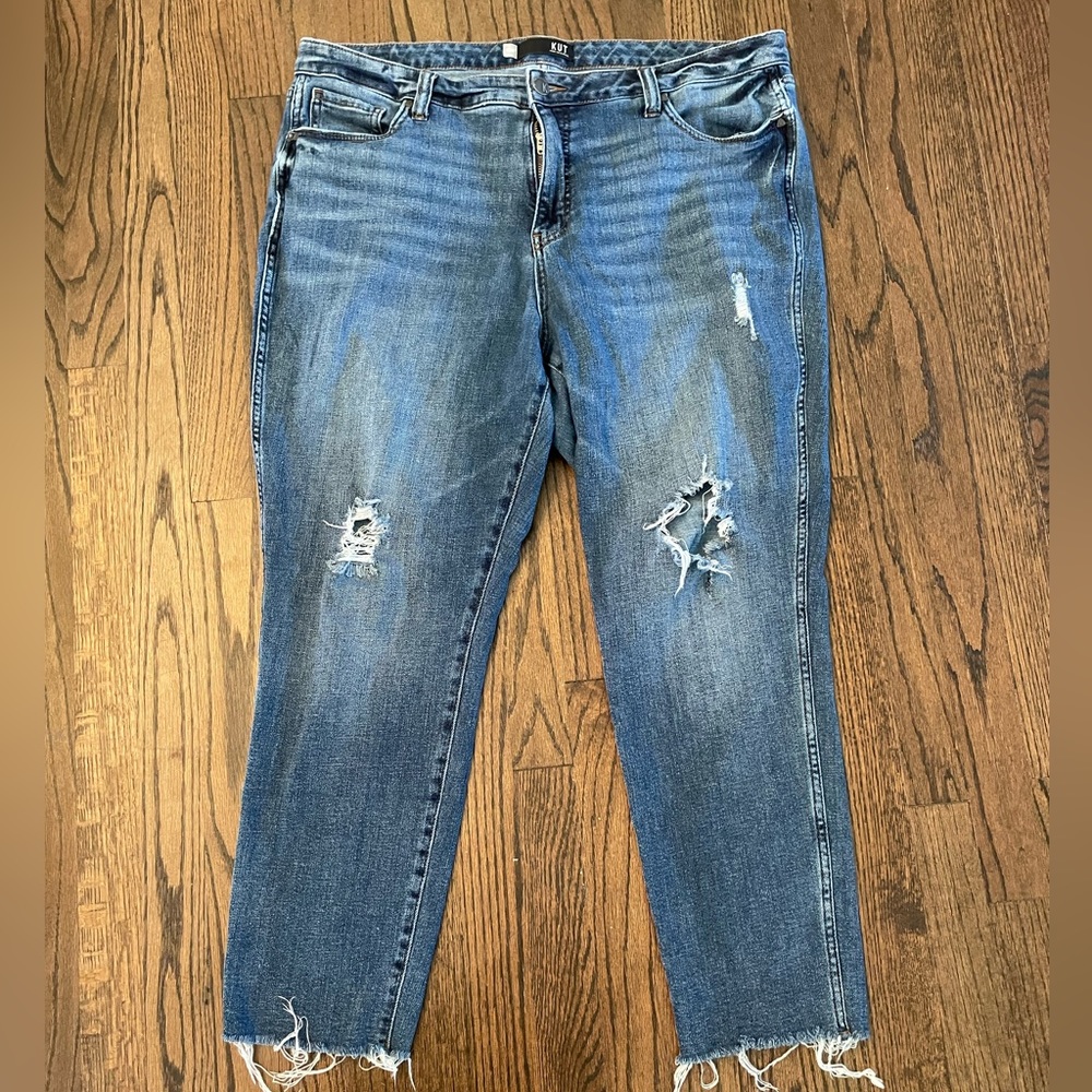KUT FROM THE KLOTH CATHERINE BOYFRIEND JEANS